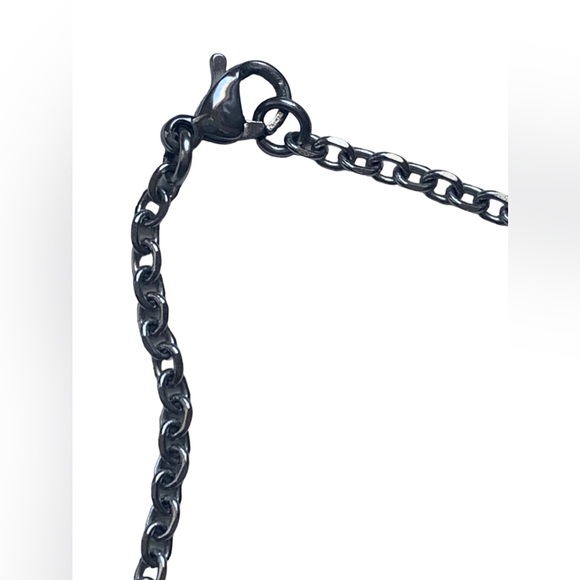 Green Aventurine Stone Silver Dragon Wrapped Ball Cylinder Faux Jade Necklace - Picture 6 of 8